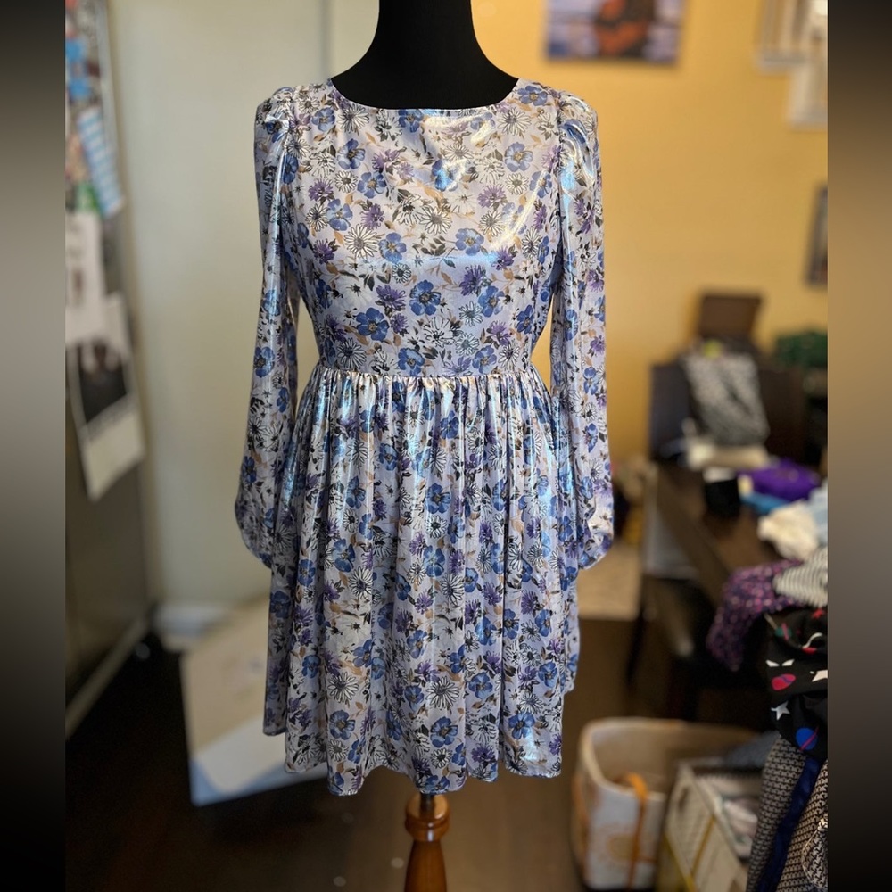 NWT Metallic Floral Festival Dress